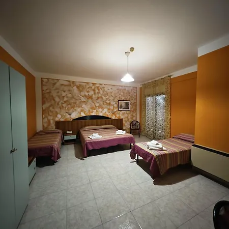 Hotel Park Grumentum 3*